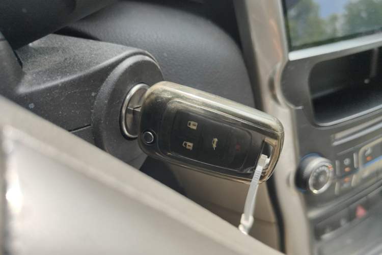 Used Chevrolet Malibu 2014 2.0L Automatic Comfort Edition Vehicle Key