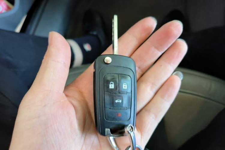 Used Chevrolet Malibu 2014 2.0L Automatic Comfort Edition Vehicle Key