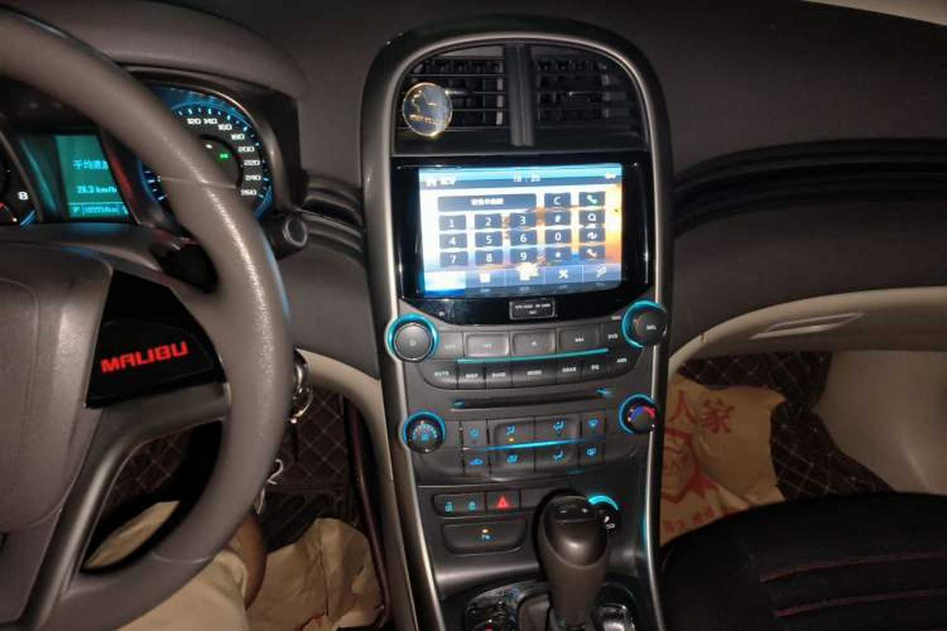 Used Chevrolet Malibu 2014 2.0L Automatic Comfort Edition Audio And AC Panel
