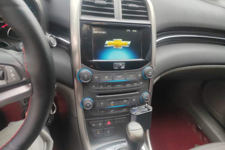 Used Chevrolet Malibu 2014 2.4L Automatic Luxury Edition Audio And AC Panel
