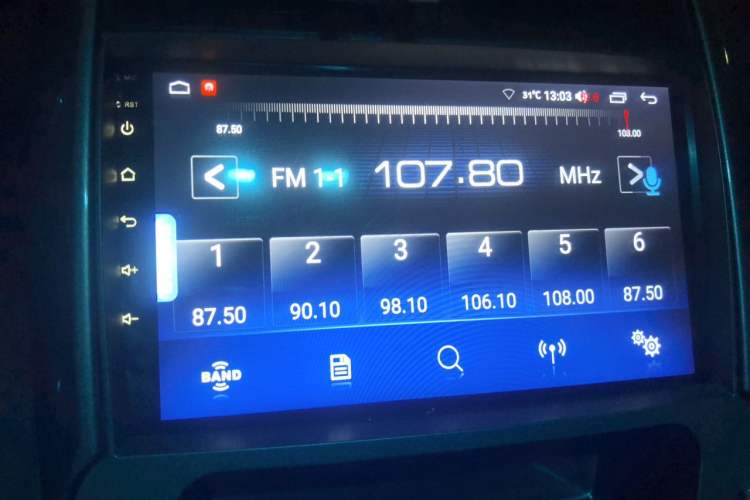 Used Chevrolet Malibu 2014 2.0L Automatic Comfort Edition Audio And AC Panel