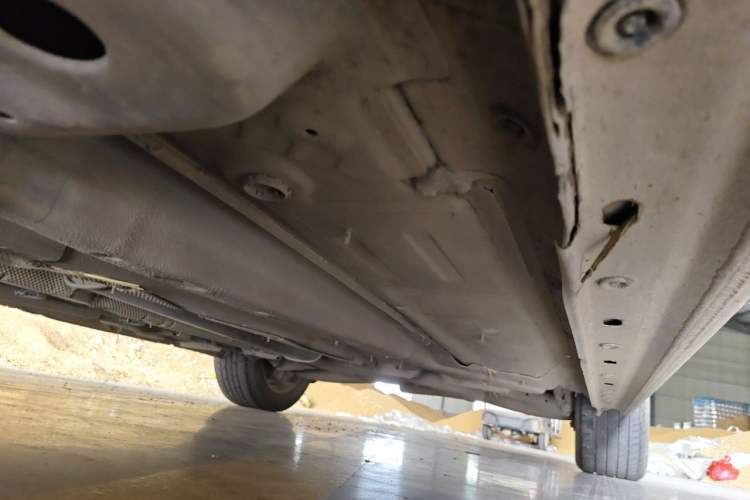 Used Chevrolet Malibu 2014 2.0L Automatic Comfort Edition Chassis Front Left