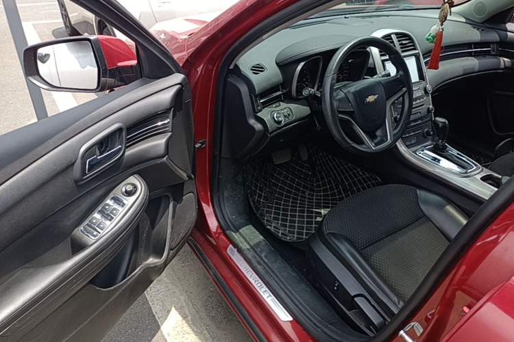 Used Chevrolet Malibu 2014 1.6T Automatic Comfort Edition Driver Seat