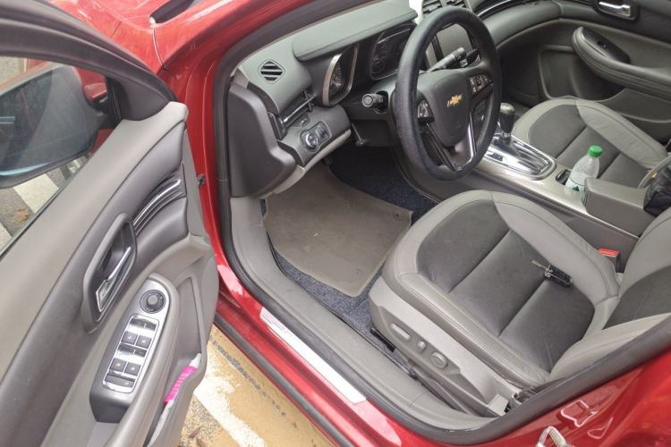 Used Chevrolet Malibu 2014 2.4L Automatic Luxury Edition Driver Seat