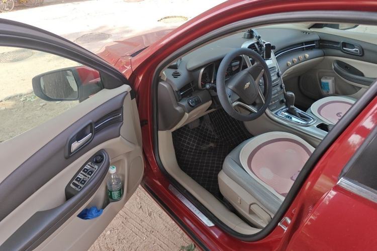 Used Chevrolet Malibu 2014 2.0L Automatic Comfort Edition Driver Seat