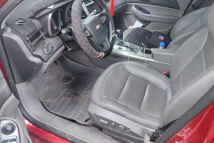 Used Chevrolet Malibu 2014 2.0L Automatic Luxury Edition Driver Seat