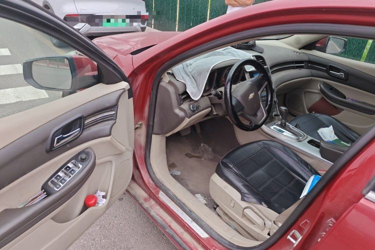 Used Chevrolet Malibu 2014 2.0L Automatic Comfort Edition Driver Seat