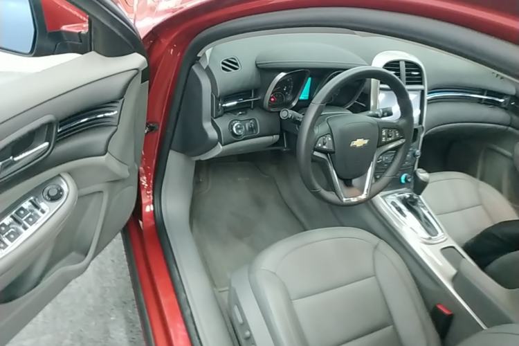 Used Chevrolet Malibu 2014 2.0L Automatic Luxury Edition Driver Seat
