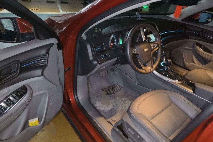 Used Chevrolet Malibu 2014 2.0L Automatic Luxury Edition Driver Seat