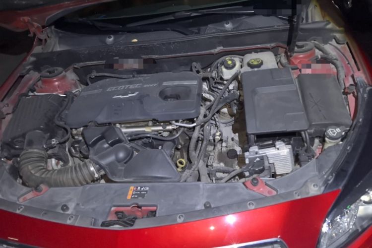 Used Chevrolet Malibu 2014 2.0L Automatic Luxury Edition Engine Bay