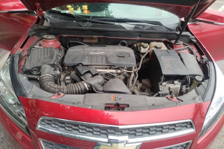 Used Chevrolet Malibu 2014 2.0L Automatic Comfort Edition Engine Bay