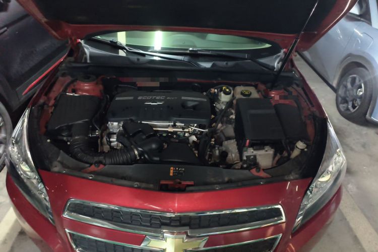 Used Chevrolet Malibu 2014 2.0L Automatic Comfort Edition Engine Bay