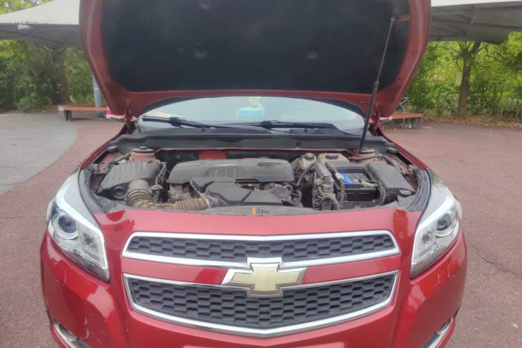 Used Chevrolet Malibu 2014 2.4L Automatic Luxury Edition Engine Bay