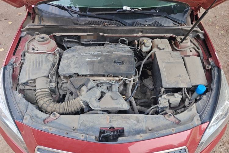 Used Chevrolet Malibu 2014 2.0L Automatic Comfort Edition Engine Bay