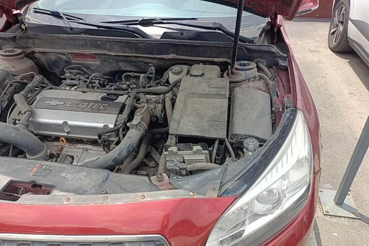Used Chevrolet Malibu 2014 1.6T Automatic Comfort Edition Engine Bay Left