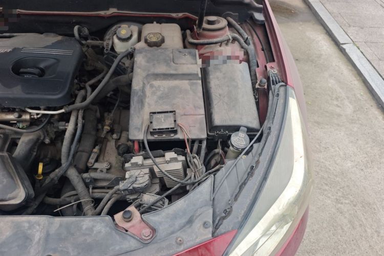 Used Chevrolet Malibu 2014 2.0L Automatic Luxury Edition Engine Bay Left