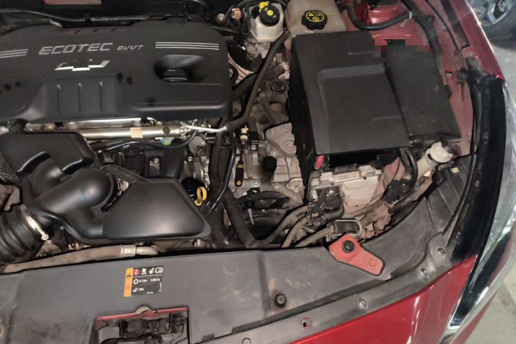 Used Chevrolet Malibu 2014 2.0L Automatic Comfort Edition Engine Bay Left