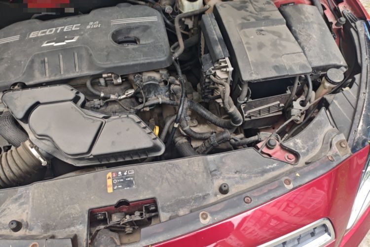 Used Chevrolet Malibu 2014 2.4L Automatic Luxury Edition Engine Bay Left