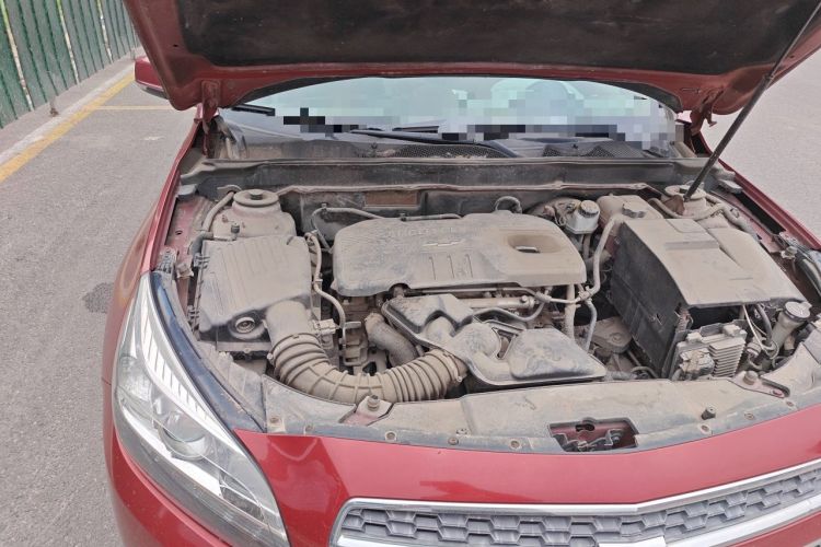 Used Chevrolet Malibu 2014 2.0L Automatic Comfort Edition Engine Bay Right