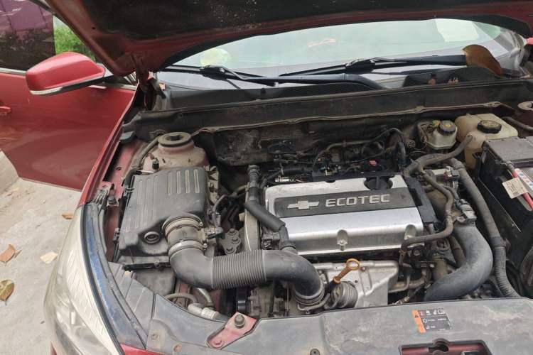 Used Chevrolet Malibu 2014 1.6T Automatic Comfort Edition Engine Bay Right