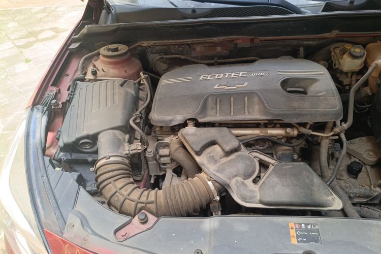 Used Chevrolet Malibu 2014 2.0L Automatic Luxury Edition Engine Bay Right