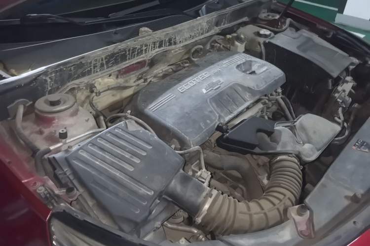 Used Chevrolet Malibu 2014 2.0L Automatic Comfort Edition Engine Bay Right