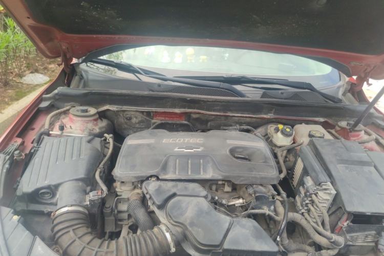 Used Chevrolet Malibu 2014 2.4L Automatic Flagship Edition Engine Bay Right