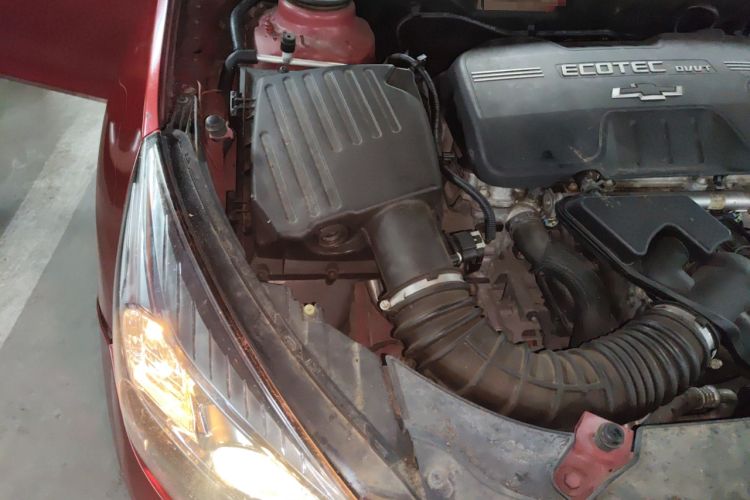 Used Chevrolet Malibu 2014 2.0L Automatic Comfort Edition Engine Bay Right
