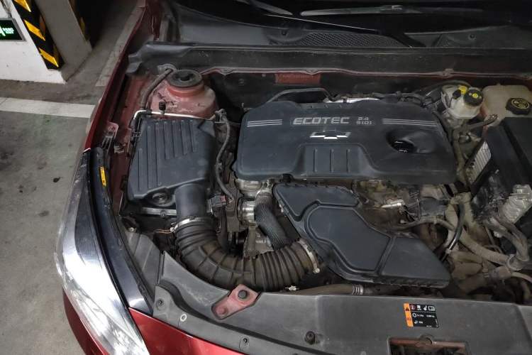 Used Chevrolet Malibu 2014 2.4L Automatic Luxury Edition Engine Bay Right