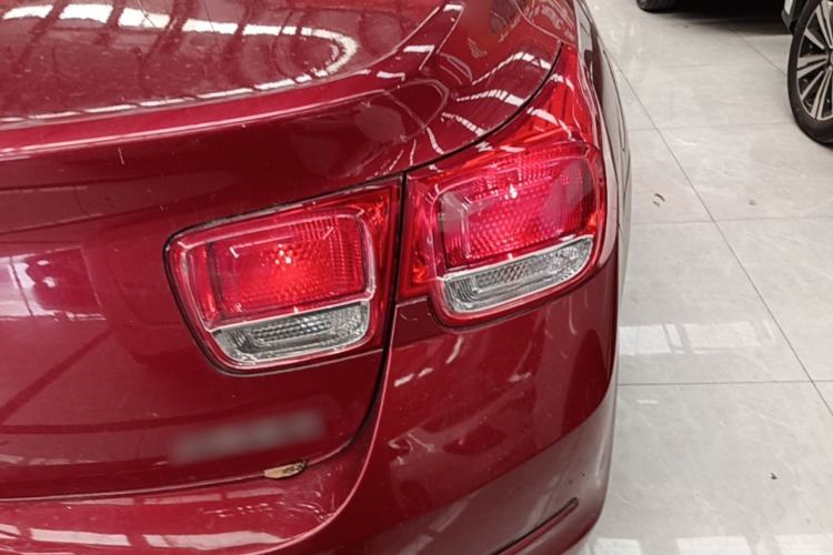 Used Chevrolet Malibu 2014 2.0L Automatic Luxury Edition Exterior 3