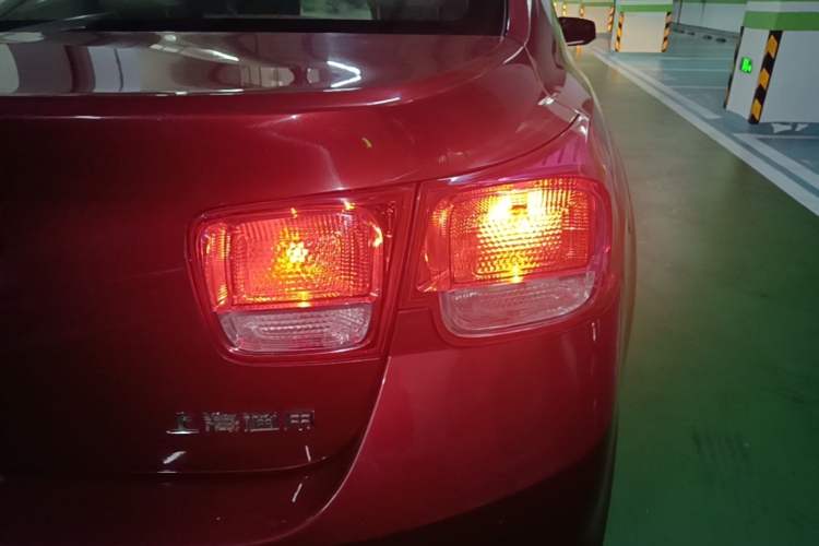 Used Chevrolet Malibu 2014 2.0L Automatic Comfort Edition Exterior 3