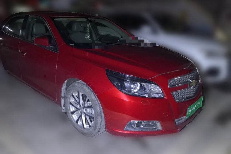 Used Chevrolet Malibu 2014 2.0L Automatic Luxury Edition Front Right 45 Deg