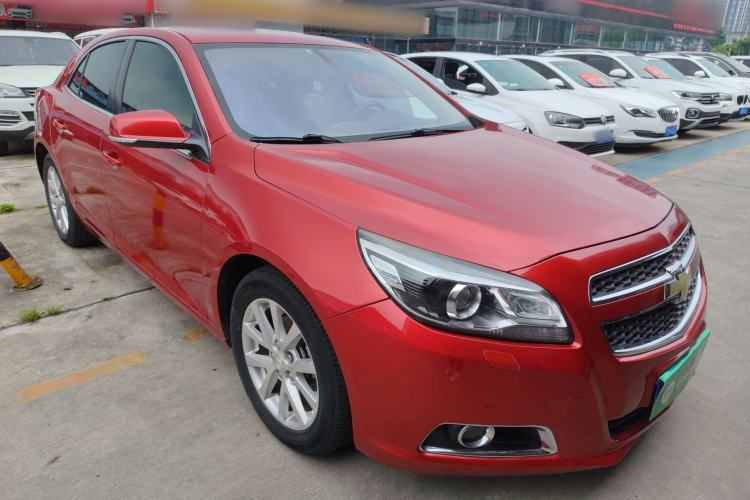 Used Chevrolet Malibu 2014 2.0L Automatic Luxury Edition Front Right 45 Deg