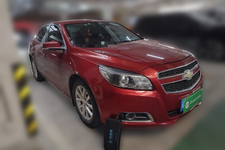 Used Chevrolet Malibu 2014 2.4L Automatic Luxury Edition Front Right 45 Deg