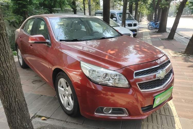Used Chevrolet Malibu 2014 2.0L Automatic Comfort Edition Front Right 45 Deg