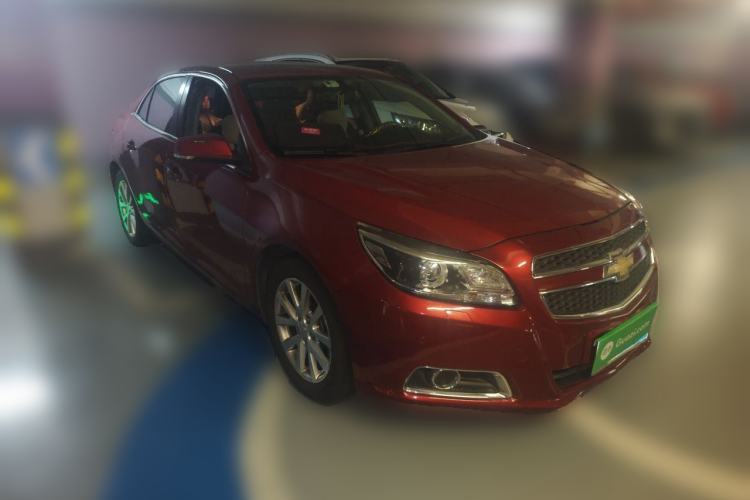 Used Chevrolet Malibu 2014 2.0L Automatic Luxury Edition Front Right 45 Deg