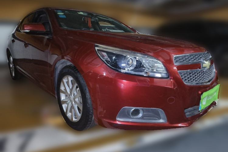 Used Chevrolet Malibu 2014 2.0L Automatic Luxury Edition Front Right 45 Deg