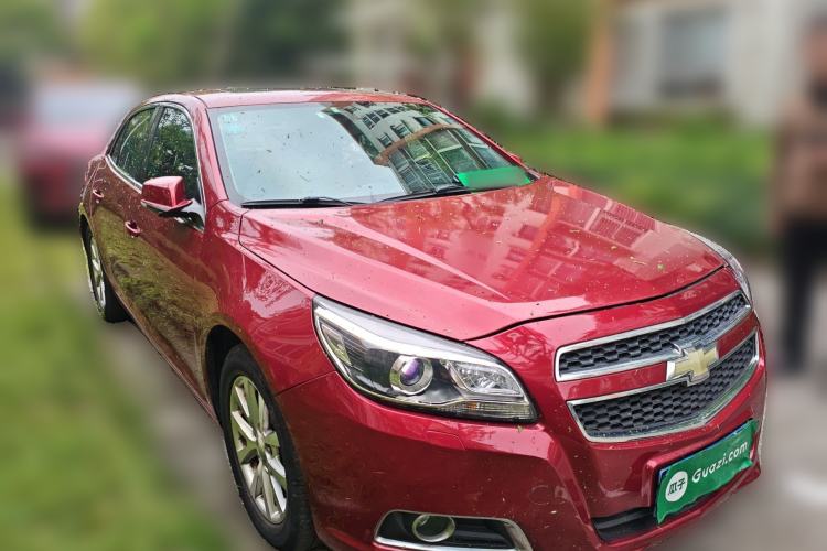 Used Chevrolet Malibu 2014 2.4L Automatic Luxury Edition Front Right 45 Deg
