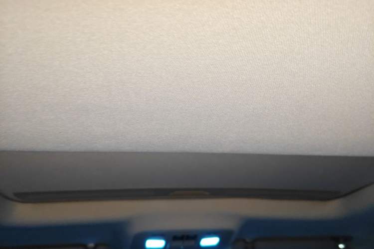 Used Chevrolet Malibu 2014 2.0L Automatic Luxury Edition Headliner