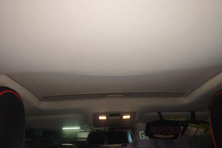 Used Chevrolet Malibu 2014 2.0L Automatic Luxury Edition Headliner