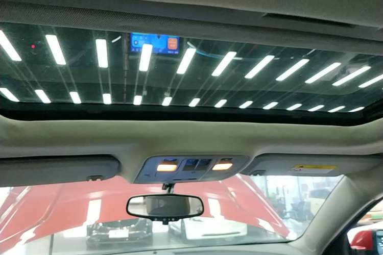 Used Chevrolet Malibu 2014 2.0L Automatic Luxury Edition Headliner