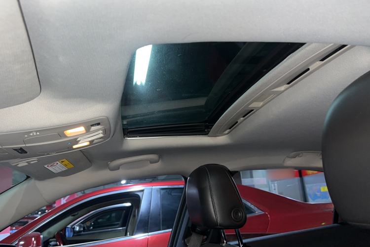 Used Chevrolet Malibu 2014 1.6T Automatic Comfort Edition Headliner