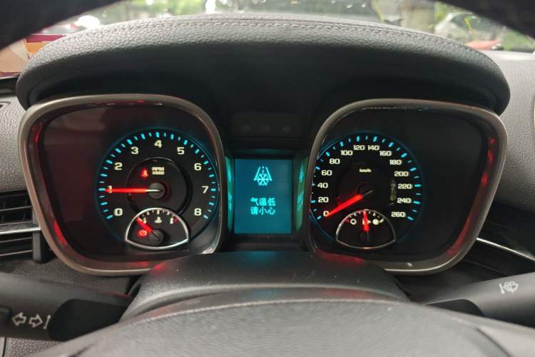 Used Chevrolet Malibu 2014 2.0L Automatic Luxury Edition Instrument Cluster