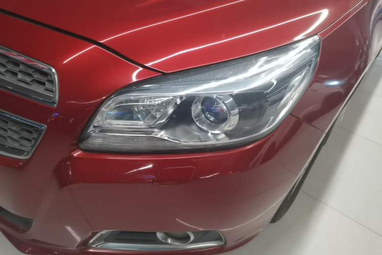 Used Chevrolet Malibu 2014 2.4L Automatic Luxury Edition Left Front Headlight