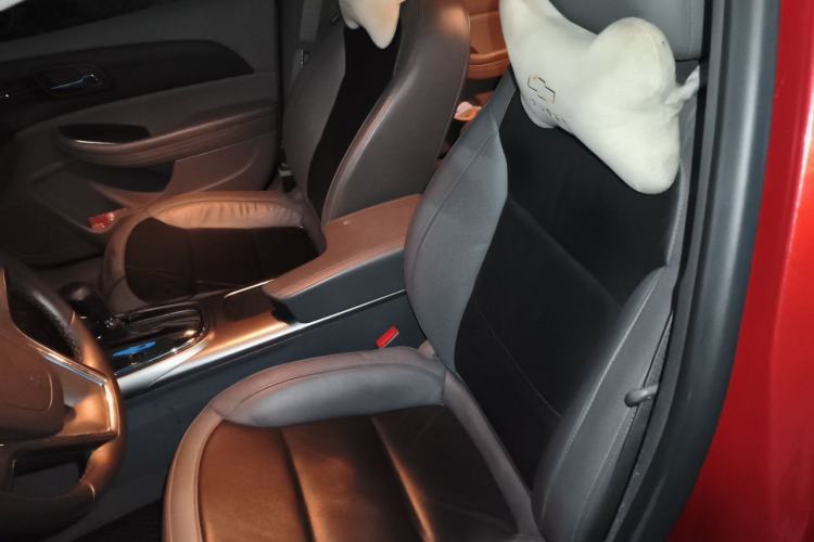 Used Chevrolet Malibu 2014 2.0L Automatic Luxury Edition Left Front Seat