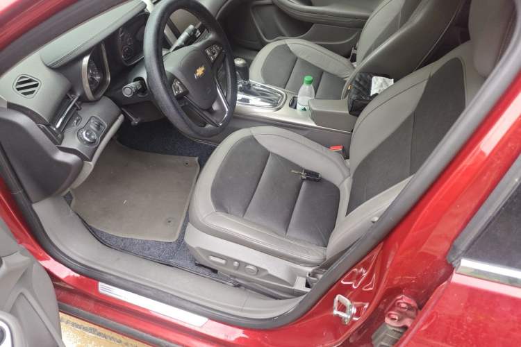 Used Chevrolet Malibu 2014 2.4L Automatic Luxury Edition Left Front Seat