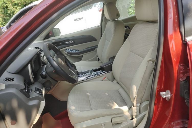 Used Chevrolet Malibu 2014 2.0L Automatic Comfort Edition Left Front Seat