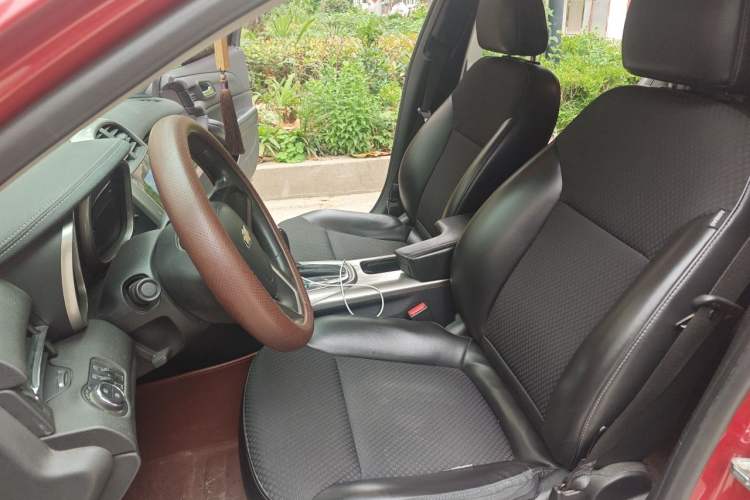 Used Chevrolet Malibu 2014 1.6T Automatic Comfort Edition Left Front Seat