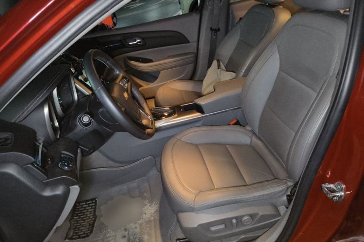 Used Chevrolet Malibu 2014 2.0L Automatic Luxury Edition Left Front Seat