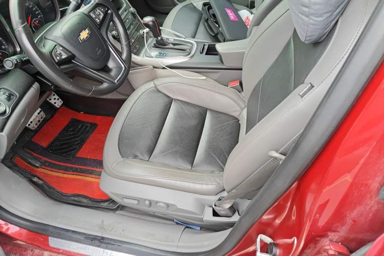 Used Chevrolet Malibu 2014 2.0L Automatic Luxury Edition Left Front Seat